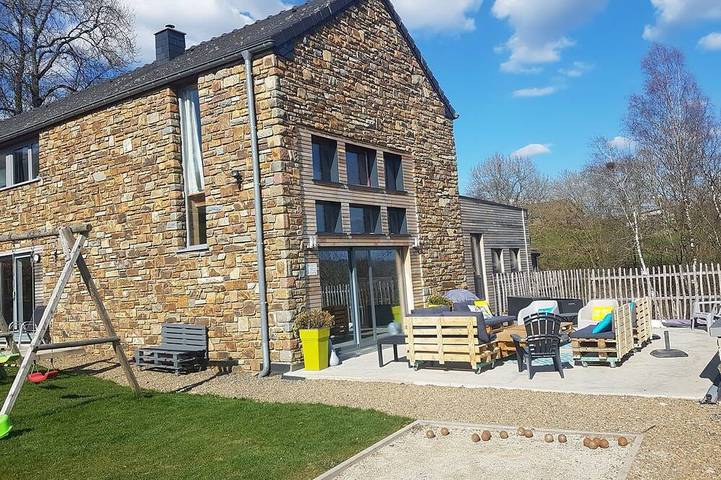 Vakantiehuis voor 15 personen, with terras and sauna as well as tuin - 1