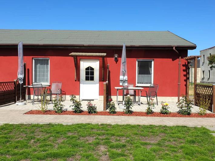 Ferienwohnung für 2 Personen, mit Terrasse und Garten in Karlshagen