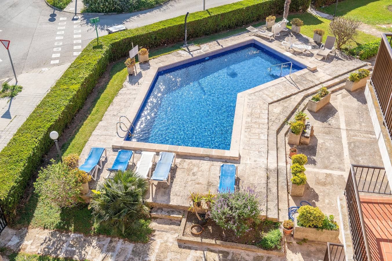 Casa de vacaciones 'Apt Con Piscina Y Jardín' con piscina compartida, Wi-Fi y aire acondicionado in Puerto de Pollensa, Pollença