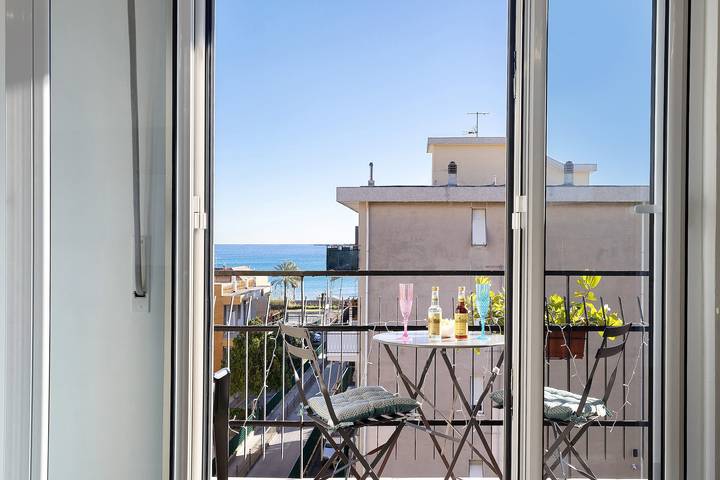 Ferienwohnung für 4 Personen, mit Balkon in Pietra Ligure Gemeinde