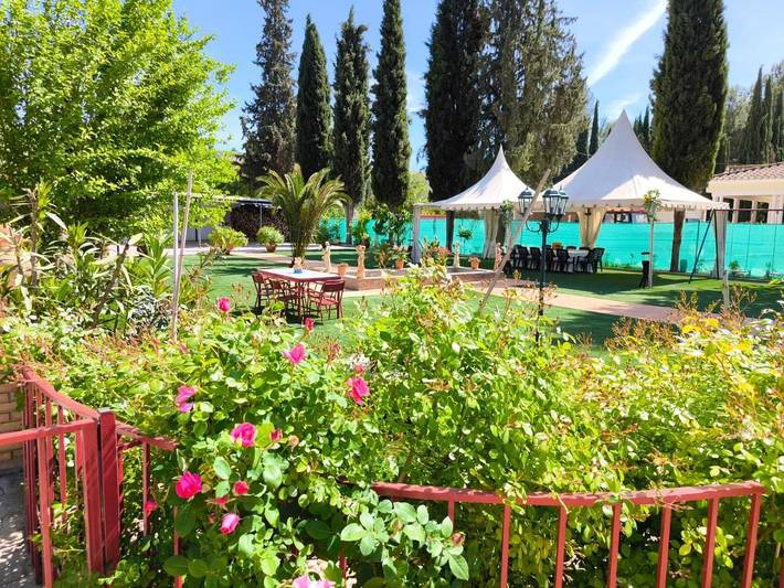 Casa de vacaciones para 16 personas, con vistas y piscina para niños además de jardín y piscina, Familias con niños en Las Villas - 4