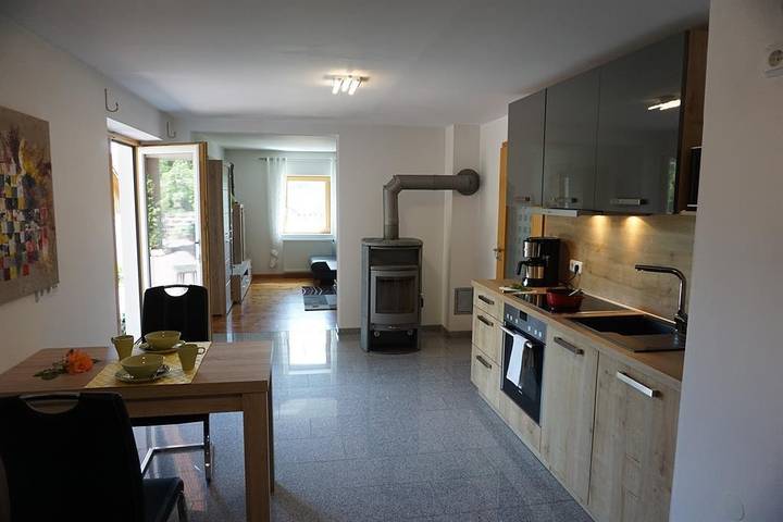 Ganze Ferienwohnung, Die Kleine,  Bad, Wc, 1 Schlafraum in Poppenhausen, Rhön-Hessen