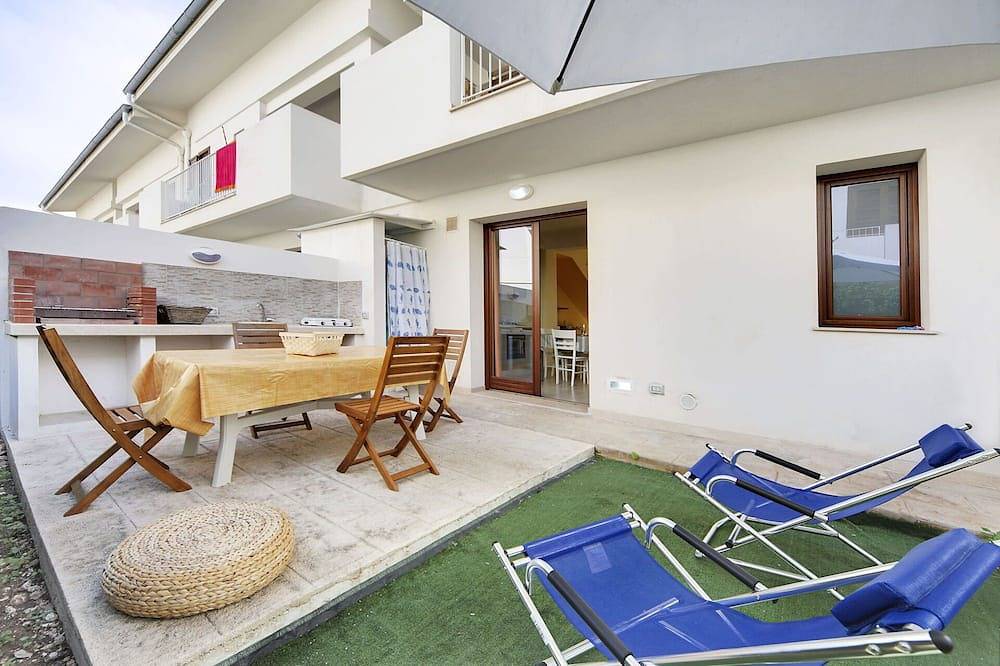 Ganze Wohnung, Schöne Wohnung für 4 Personen mit W-Lan, Klimaanlage, Tv und Veranda in Punta Secca, Santa Croce Camerina