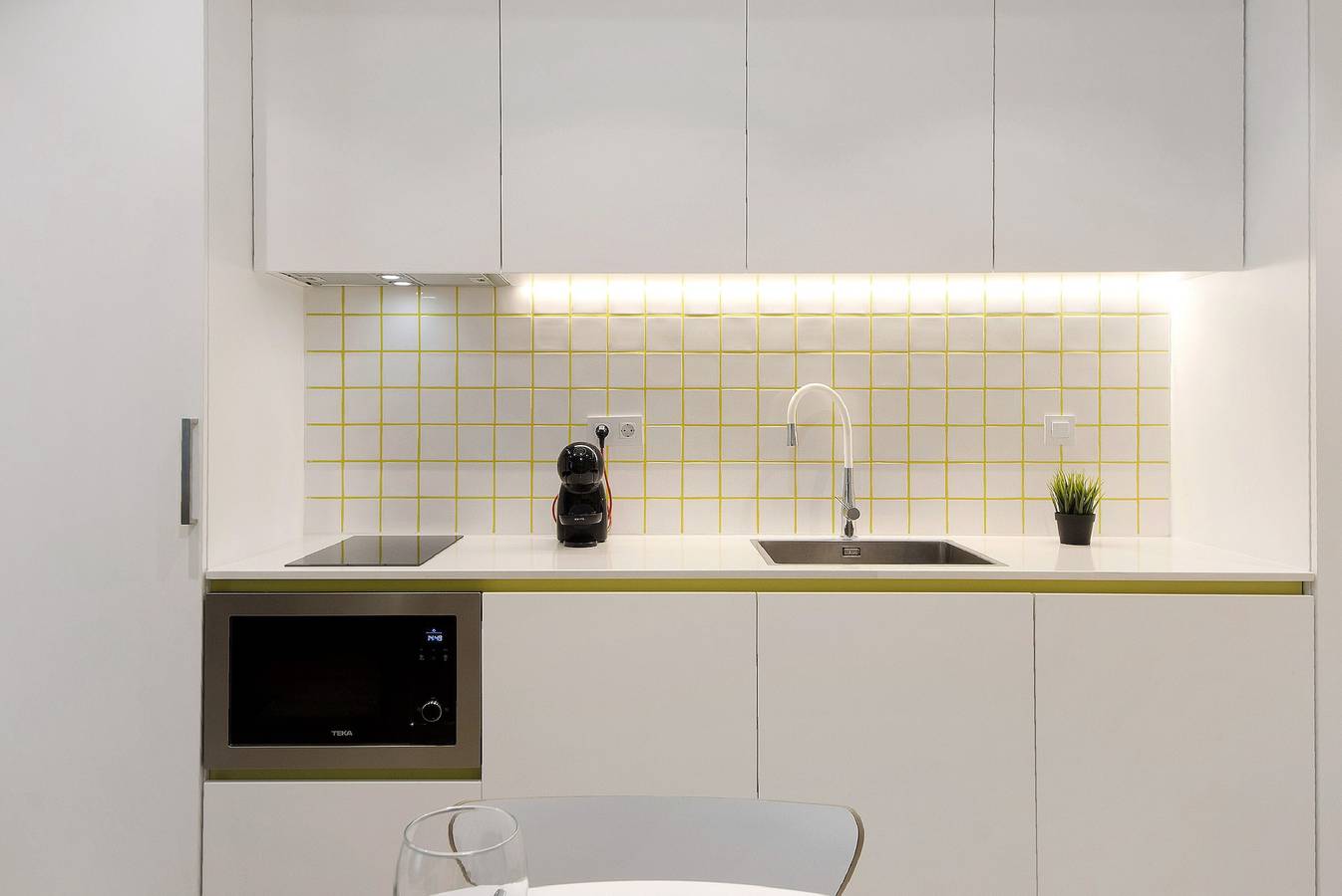 Appartement 'T1 Moliceiros Centro De Aveiro' met Gedeelde Tuin, Wi-Fi en Airconditioning, foto 8