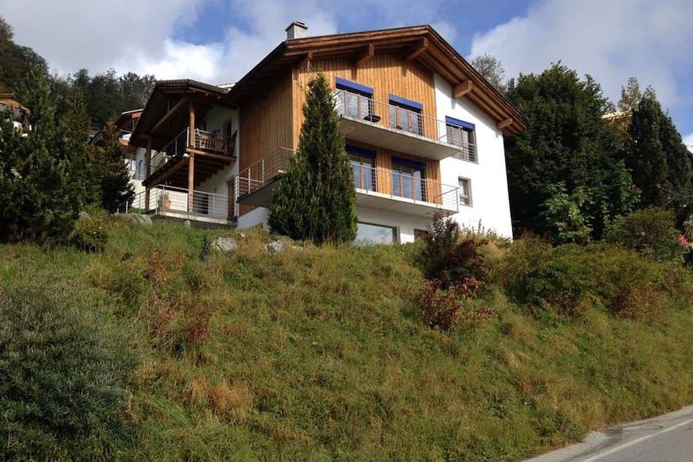 Ganze Wohnung, Principala 5 Zeller, Andiast, (Andiast), 59001B in Andiast, Alpenarena