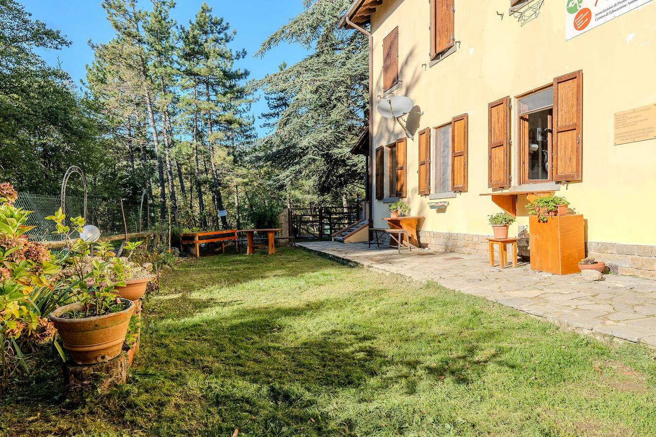 Rifugio 'Camera Nel Verde' con vista sulle montagne, giardino in comune e Wi-Fi in Poppi, Casentino