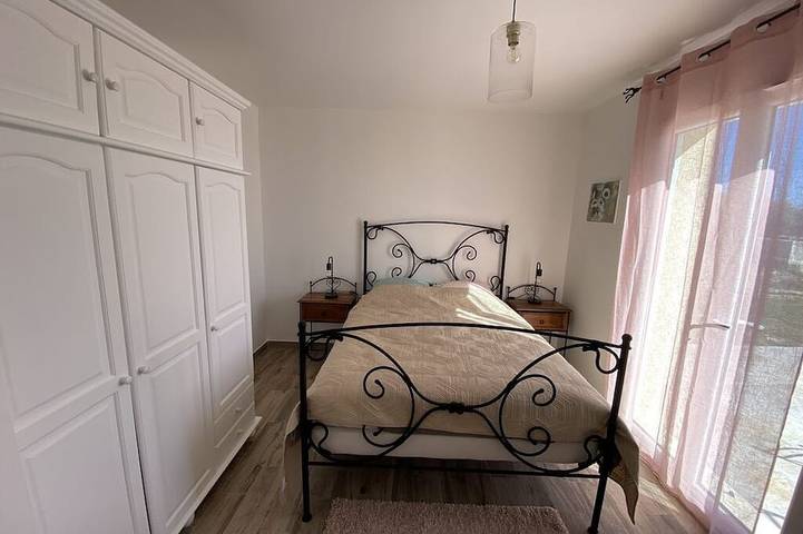 Location de vacances pour 6 personnes, avec jardin et terrasse à La Gaude - 3