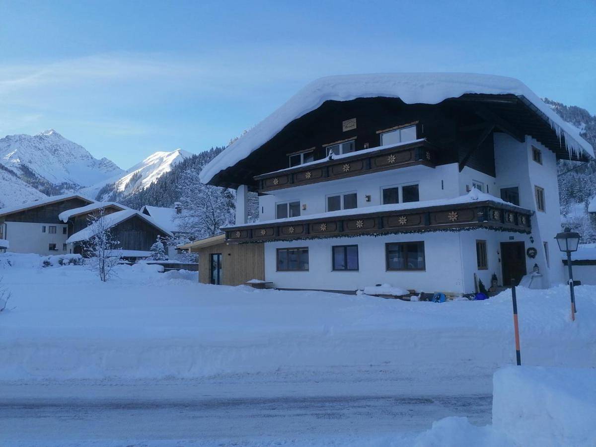 Geheel appartement, Ferienwohnungen Haus Almrausch Bichlbach in Lechtal Alps, Bichlbach