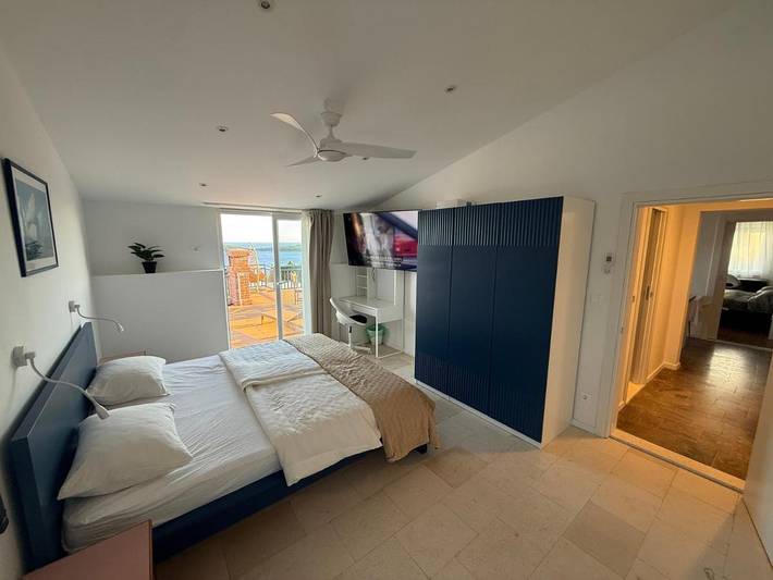 Maison d’hôte pour 3 personnes, avec Balcon et Terrasse ainsi que Jacuzzi et Jardin dans Hvar - 2
