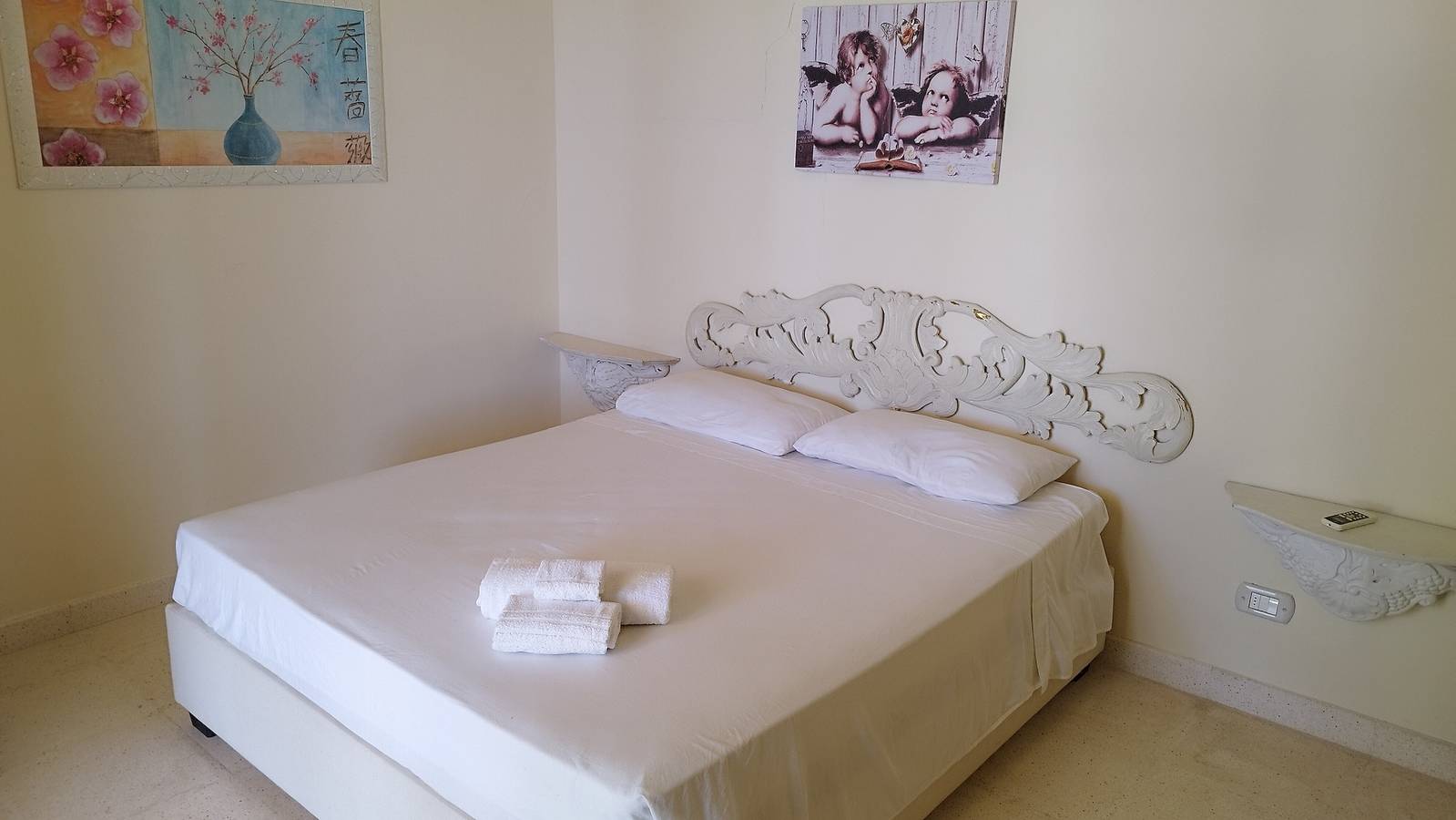 Chambre « Villa Casciani - Tramontana » avec piscine partagée, Wi-Fi et climatisation in Ugento, Golfe de Tarente