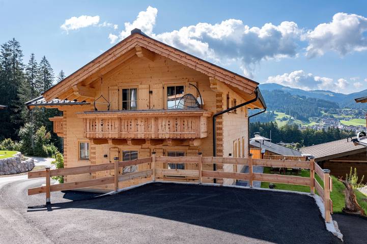 Geheel vakantieappartement, Appartement, douche, Wc, 2 slaapkamers in Ellmau, Kaisergebirge