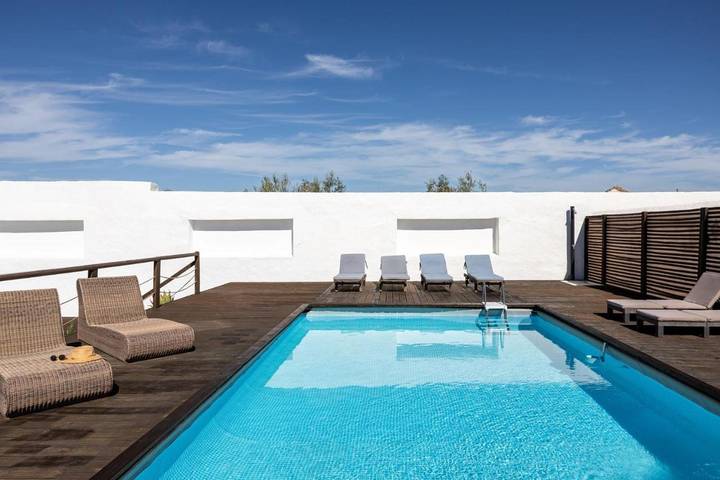 Casa rural para 10 personas, con Balcón y Terraza además de Jardín y Piscina en Alameda - 2