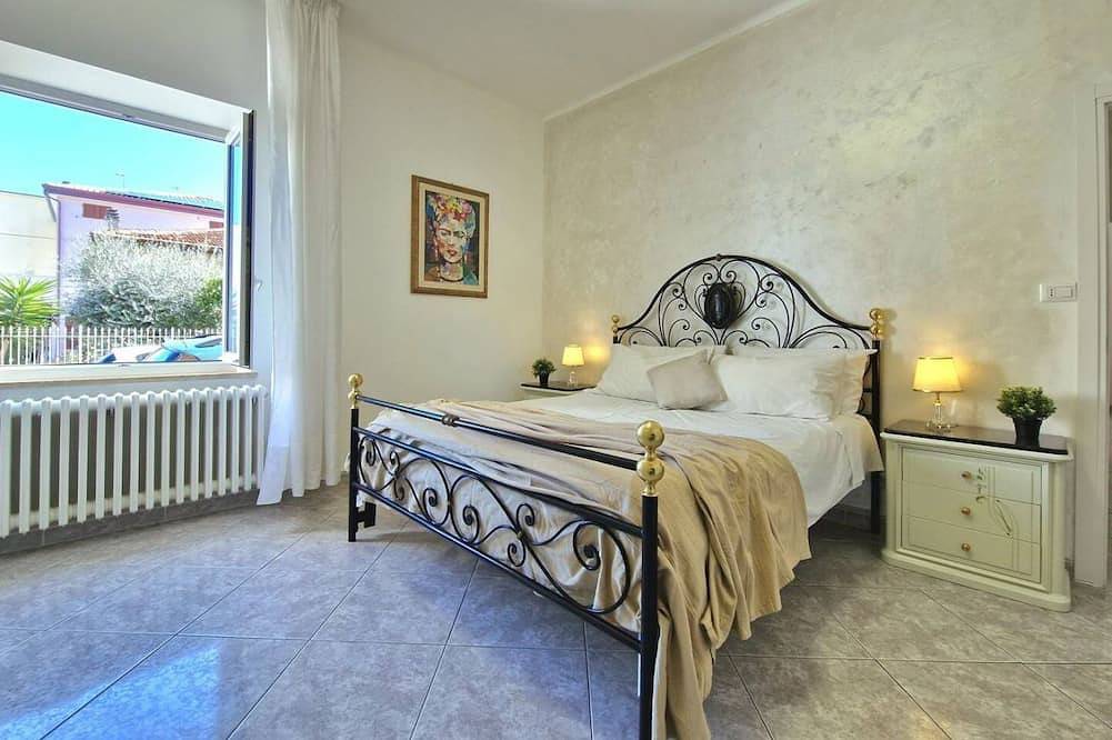 Ganze Wohnung, [50 mt From The Sea] Wi-fi Court and Air Conditioner in Porto Sant'Elpidio, Fermo Provinz