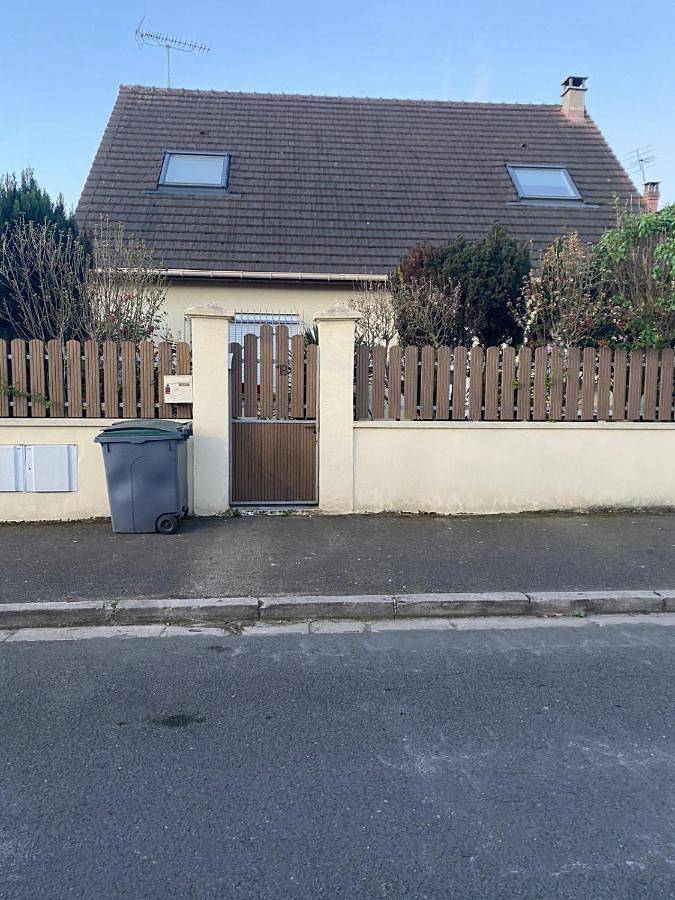 Gîte pour 2 personnes, avec vue et jardin à Sevran - 2