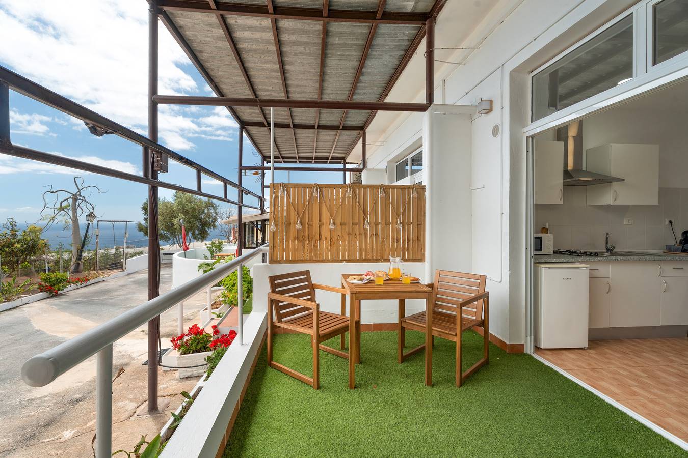 Apartamento entero, Vacaciones 'Beautiful Sea View and Pool Finca 1' con piscina compartida, terraza privada y Wi-Fi in Adeje, Tenerife Sur