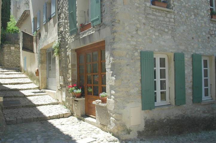 Chambre d’hôte pour 2 personnes, avec Terrasse ainsi que Jardin et Vue à Vaison-la-Romaine