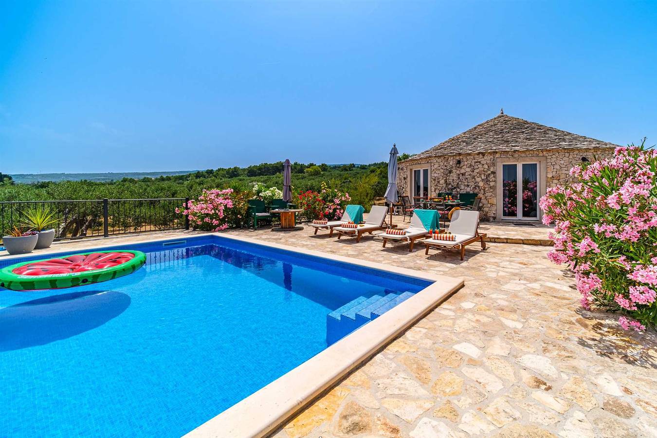 Nieuw authentiek eilandbunjahuis in Sutivan, Brac