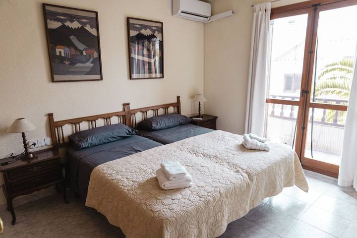 Casa rural para 10 personas, con balcón y jardín en Benicasim - 3