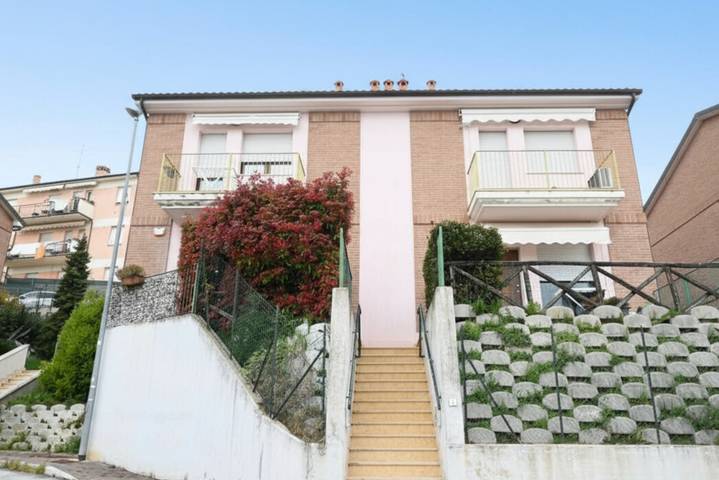 Ferienwohnung für 4 Personen, mit Garten