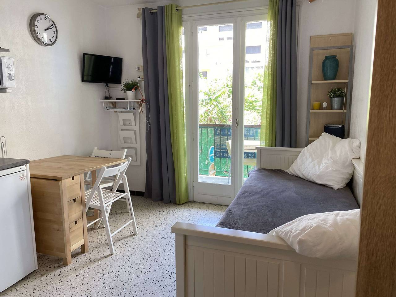 Estudio entero, Estudio con aire acondicionado cerca del centro y del balneario in Balaruc-les-Bains, Côte d'Améthyste