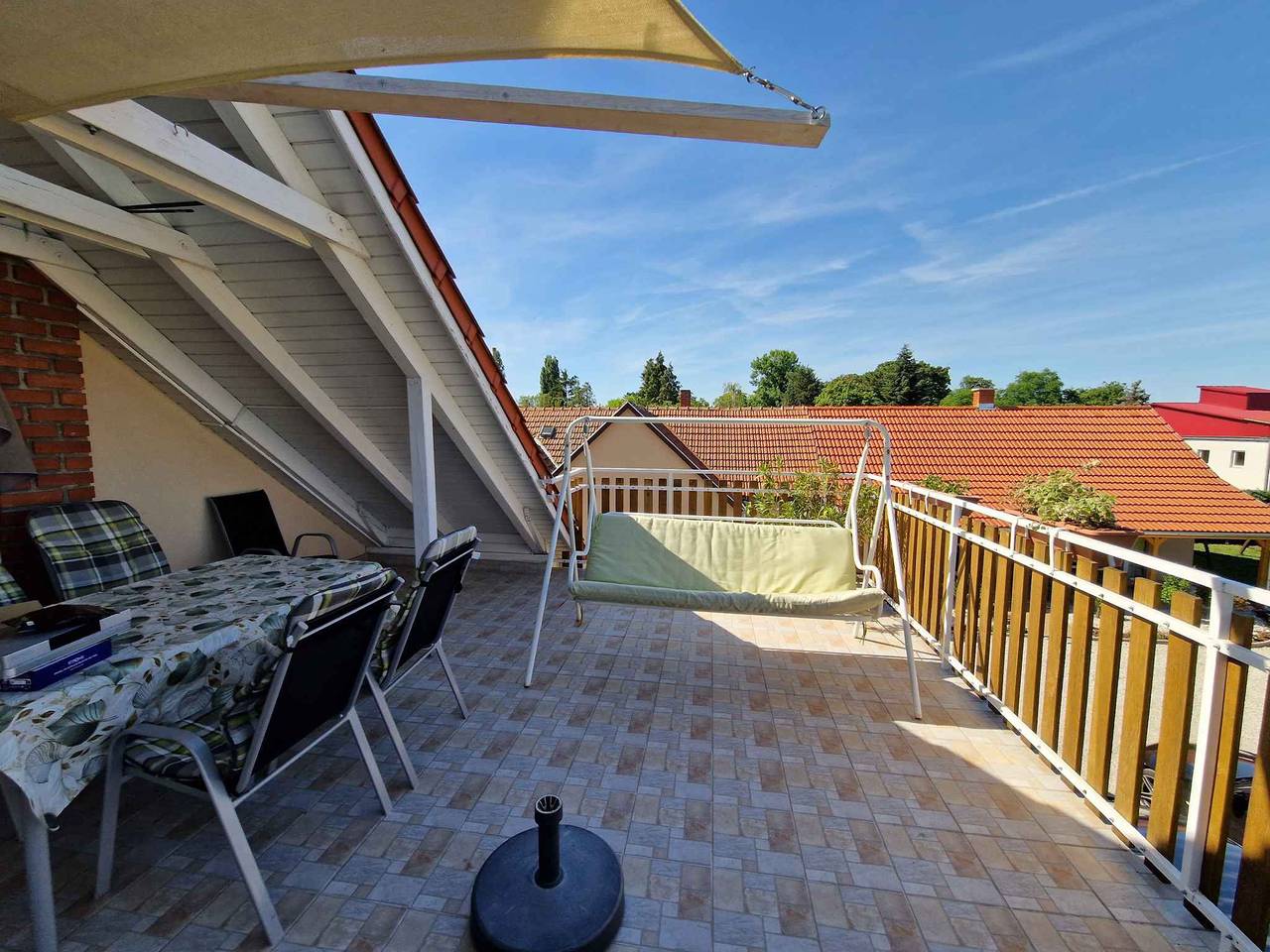 Ganze Ferienwohnung, Ferienwohnung im Ortszentrum Premantura mit Klimaanlage in Balatonlelle, Plattensee Südufer