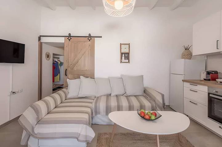 Maison cycladique Helenas in Plaka (Milos), Milos