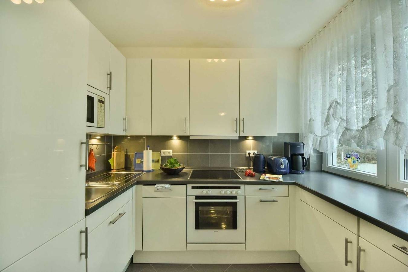 Ganze Wohnung, Villa Darja 02 - direkt an der Promenade in Seebad Heringsdorf, Heringsdorf
