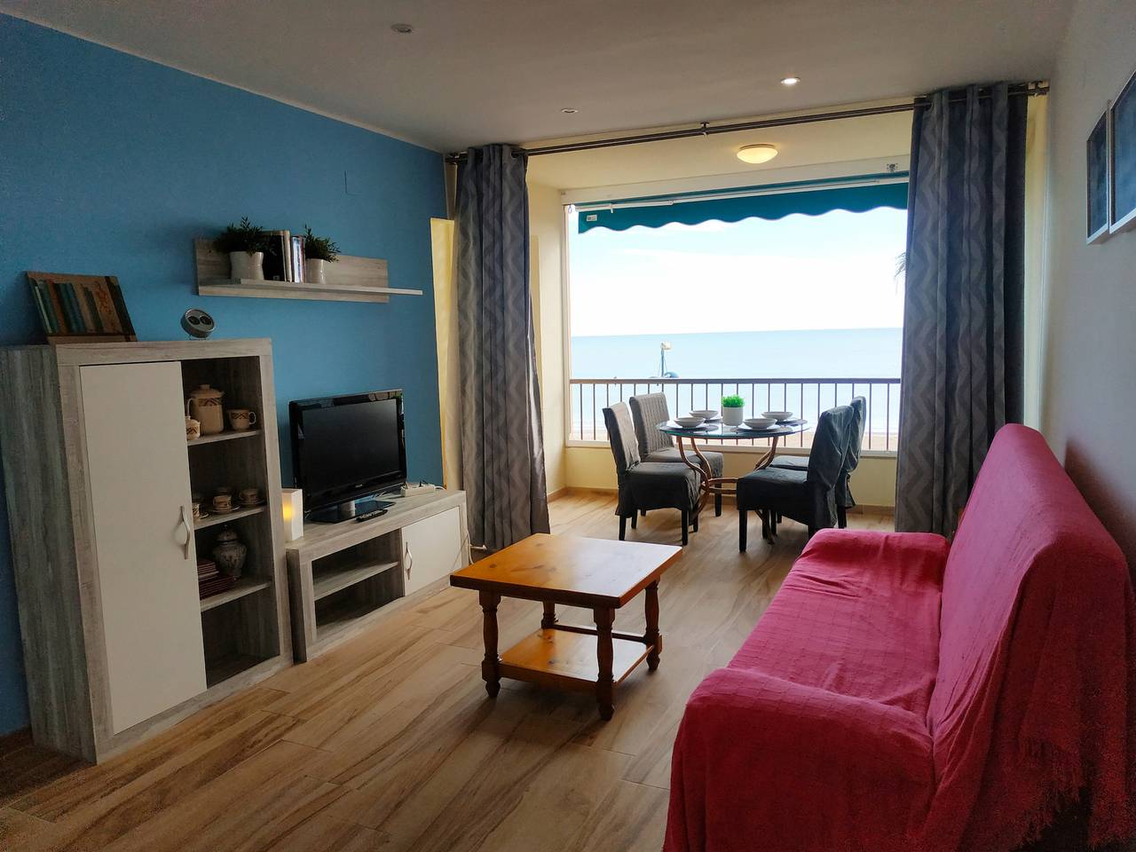 Apartamento entero, Apartamento Monegros 4/6 Personas in Peñíscola, Costa del Azahar