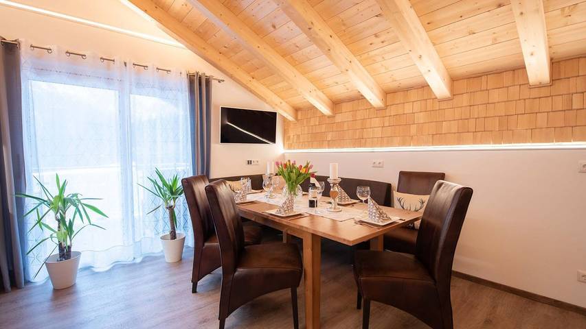Ferienwohnung für 8 Personen, mit Balkon - 1