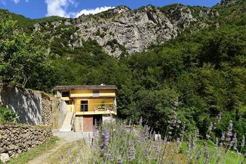 Gîte pour 7 personnes, avec balcon à Breil-sur-Roya