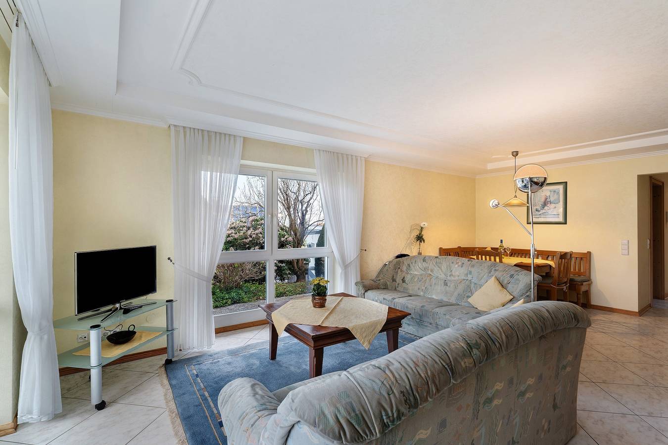 Ganze Wohnung, Ferienwohnung Landhaus" mit privater Terrasse, Gemeinschaftsgarten und Wi-Fi in Obersasbach, Sasbach