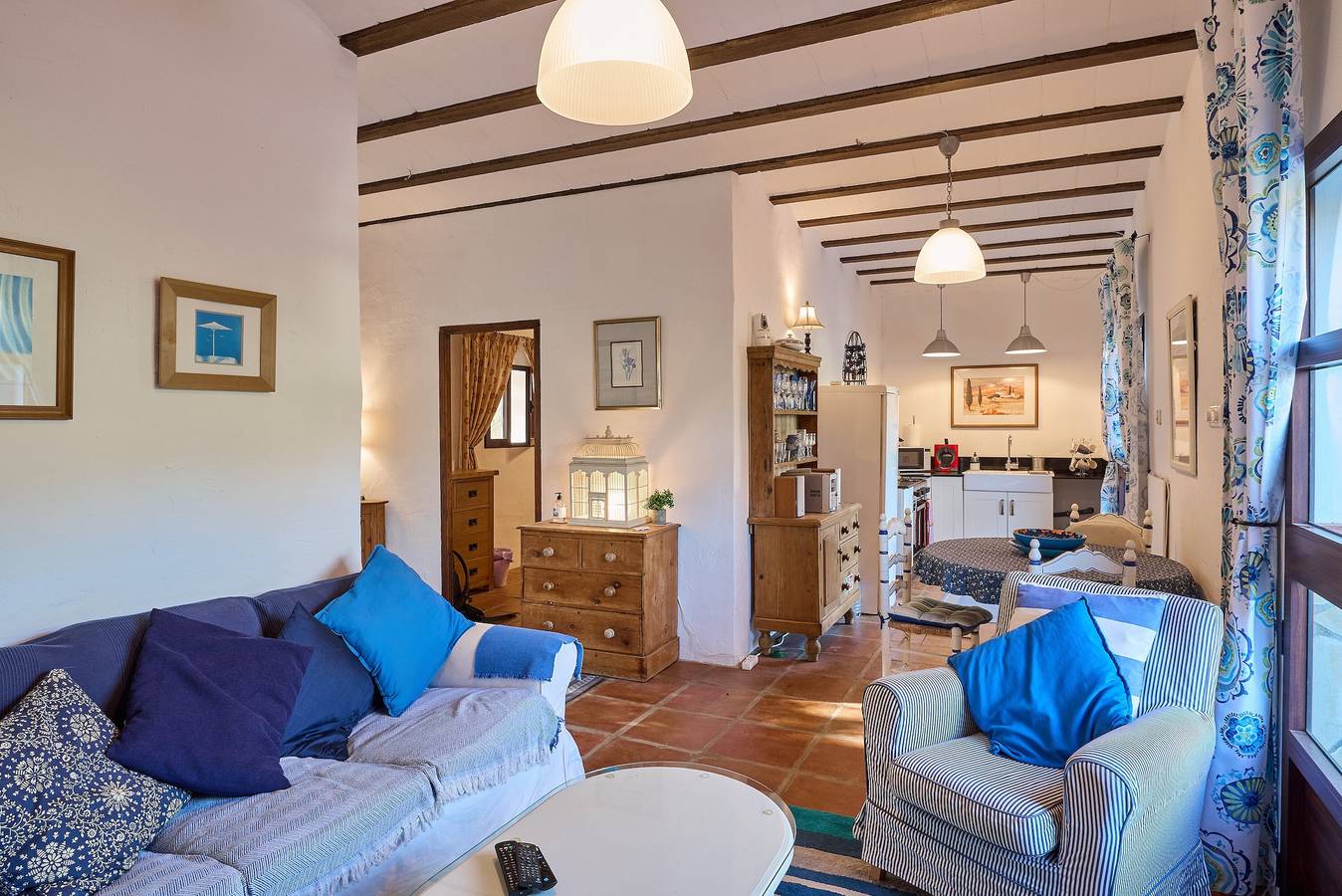 Casa de férias 'Casita 1 Quarto' com vista montanha, piscina e Wi-Fi in Fuente del Conde, Iznájar