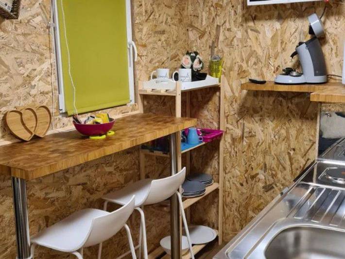 Gîte pour 2 personnes, avec terrasse et piscine, animaux acceptés à Les Grandes-Ventes - 4