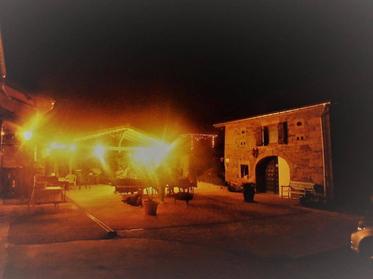 Maison d’hôte pour 4 personnes avec jacuzzi in Xertigny, Région d'Épinal