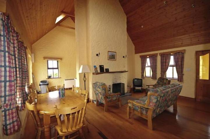 Holiday rental for 8 people in Doolin