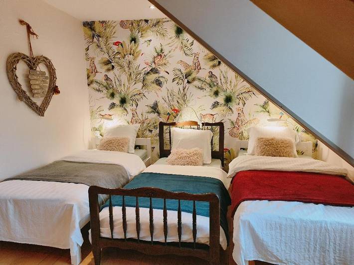 Chambre d’hôte pour 6 personnes, avec terrasse et vue dans le Jura - 3