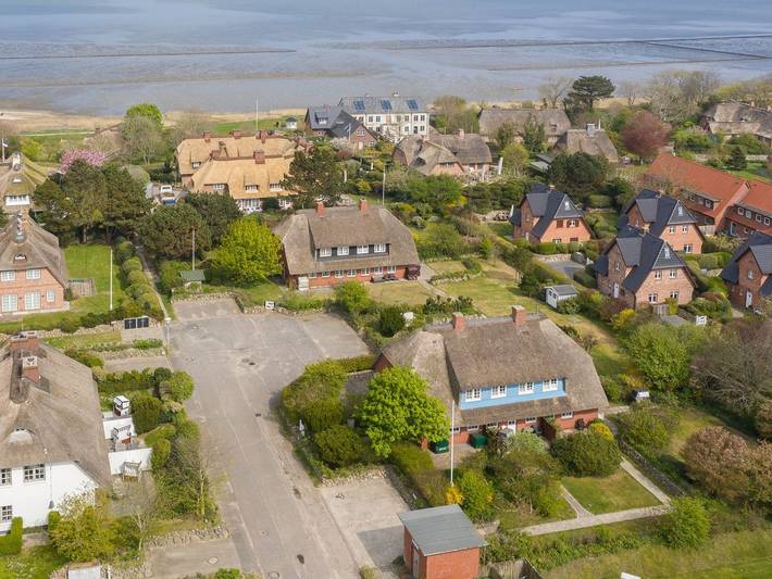 Ganze Ferienwohnung, Rößler - Rößler - reetgedecktes Objekt in ruhiger Lage unmittelbar am Wattenmeer in Keitum, Sylt (Gemeinde)