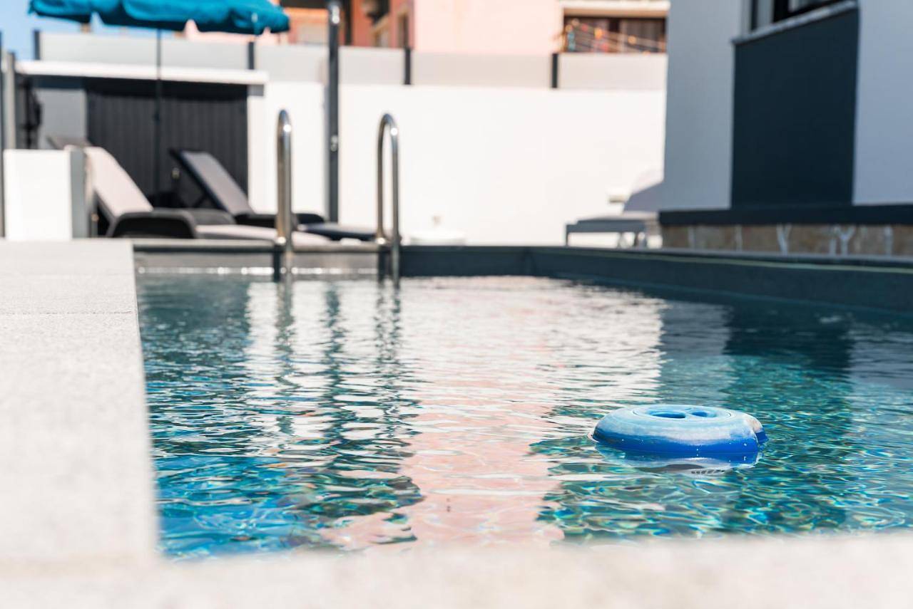 Apartamento inteiro, One-Bedroom Apartment in Praia da Areia Branca, Lourinhã
