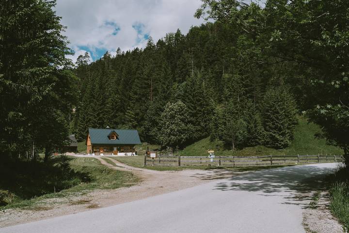 Ganze Ferienwohnung, Hütte, Dusche, Wc, waldseitig in Wildalpen, Mostviertel