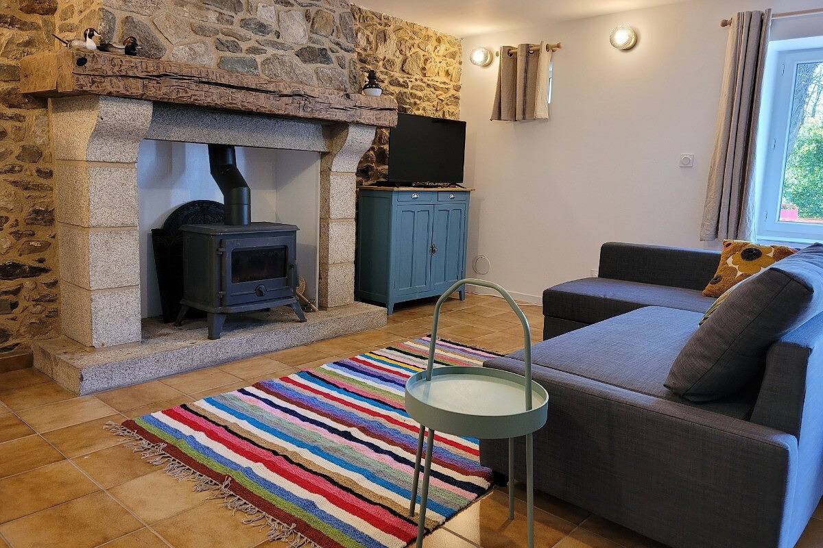 Ferienhaus für 4 Personen mit Garten in Lanrodec, Guingamp Region