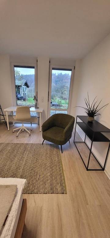 Gîte pour 2 personnes, avec terrasse ainsi que jardin et vue à Winnenden