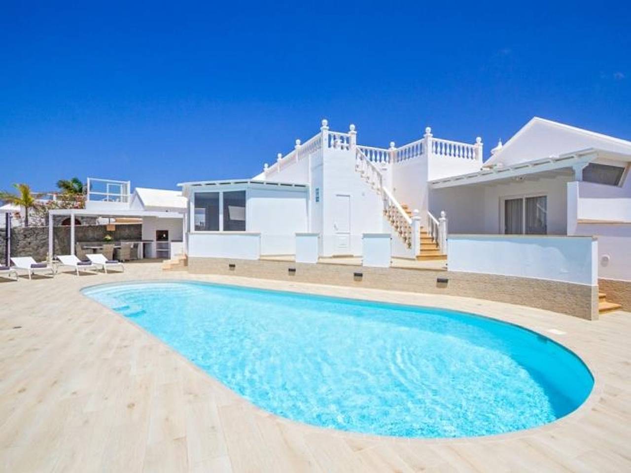 Mediterranean Villa with Private Pool and Air Conditioning in Playa Blanca in Playa Blanca, Yaiza