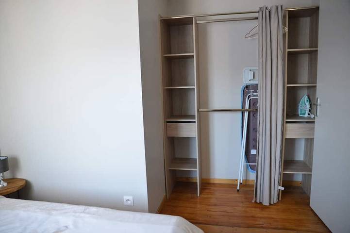 Gîte pour 7 personnes, avec balcon, animaux acceptés dans Anzin - 3