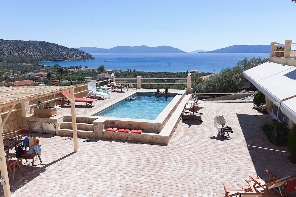 A Zen place with private pool/gym/ping pong/piano/pool table/sauna/hammam & more in Ermioni, Argolis