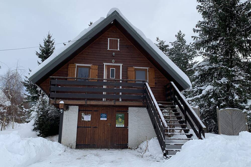Le Bois des Bruyères, Chalet 4 Pers avec Bain Norvégien chauffé inclus in Lans-en-Vercors, Parc naturel régional du Vercors