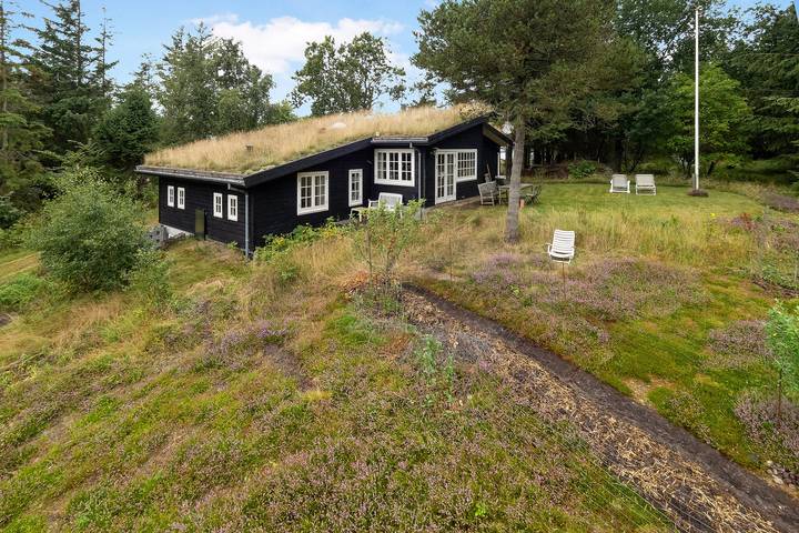 Ferienhaus für 6 Personen, mit Sauna und Garten sowie Seeblick, mit Haustier in Fur