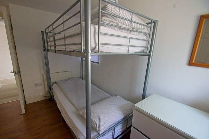Appartement entier, Pont inférieur (3 Pebbles Court) - peut accueillir 4 personnes dans 2 chambres in Woolacombe, Devon