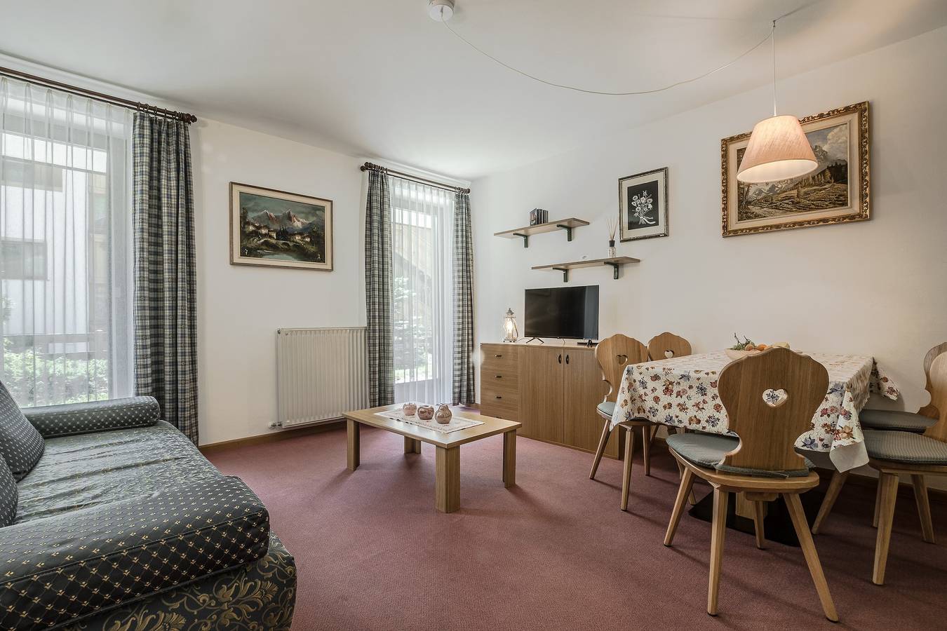 Ganze Wohnung, Ferienwohnung 'Bilocale Pelmo' mit Wlan in Arabba, Buchenstein