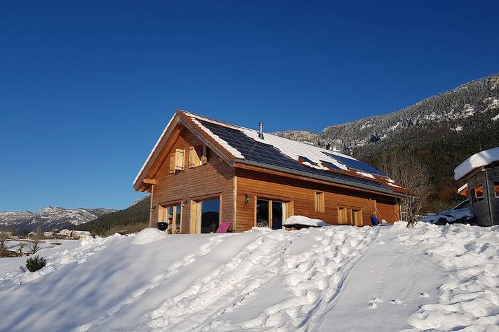 Chalet pour 8 personnes, avec jardin et terrasse