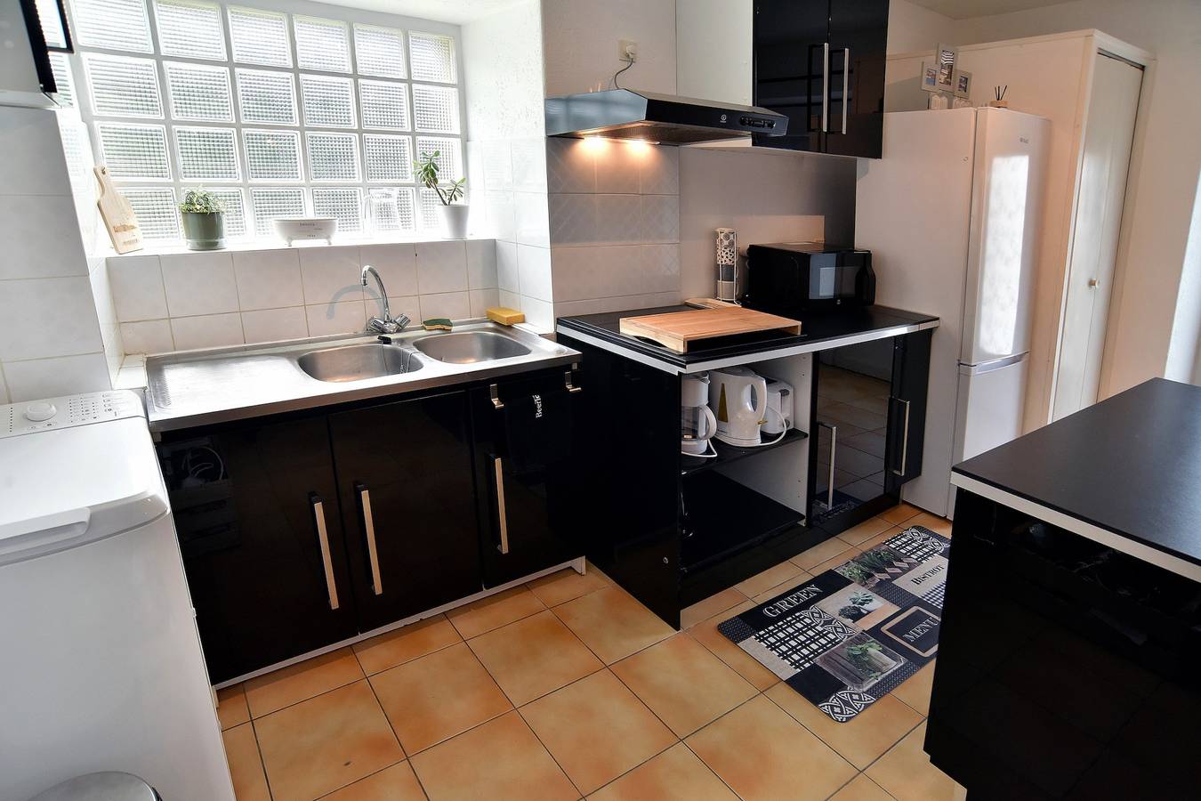 Ferienhaus für 4 Personen mit Terrasse in Plancoët, Dinan und Umgebung